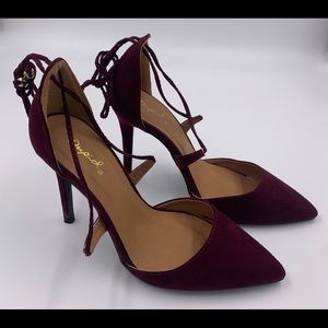 Purple lace up pump